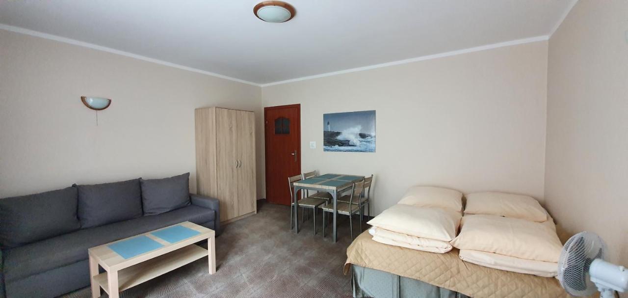 Pokoje Goscinne Bartek Rewal Exterior foto
